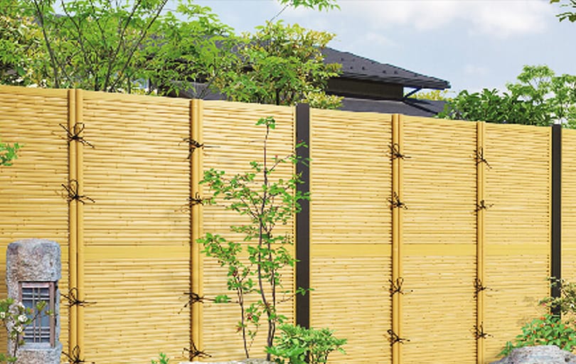 Artificial fence (bamboo blinds)
